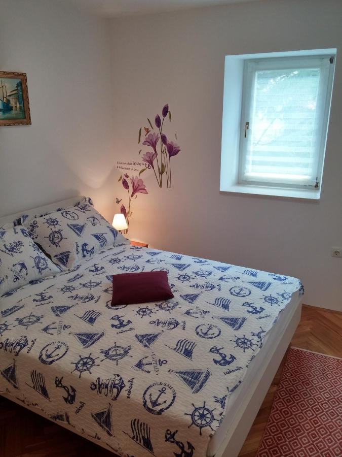 Apartments Bellus Mare マリ・ロシニュ エクステリア 写真