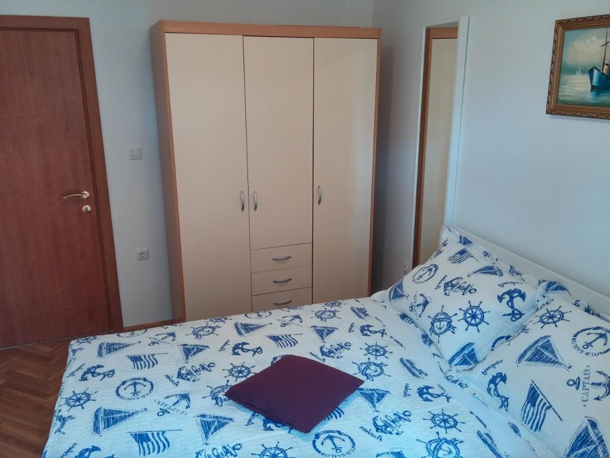 Apartments Bellus Mare マリ・ロシニュ エクステリア 写真