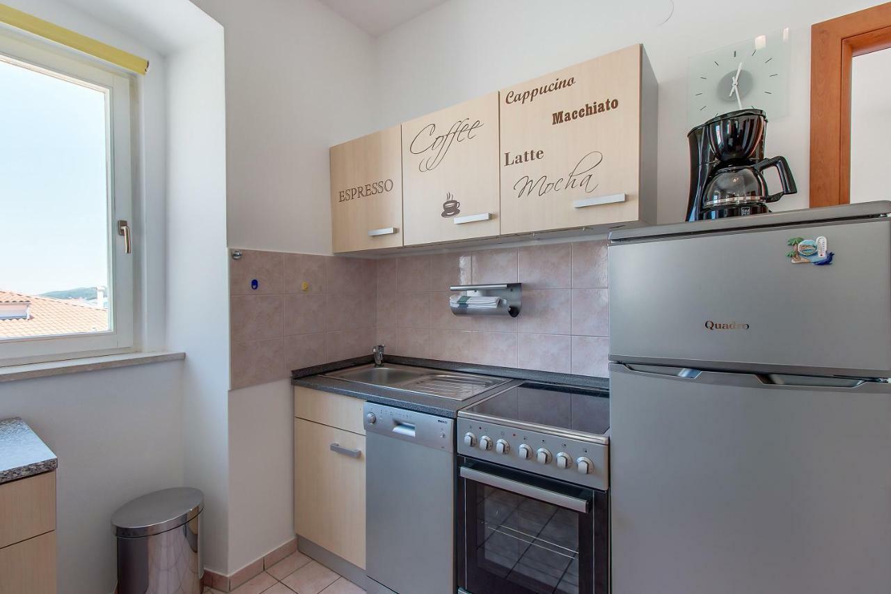 Apartments Bellus Mare マリ・ロシニュ エクステリア 写真
