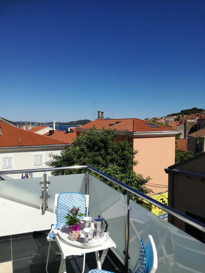 Apartments Bellus Mare マリ・ロシニュ エクステリア 写真
